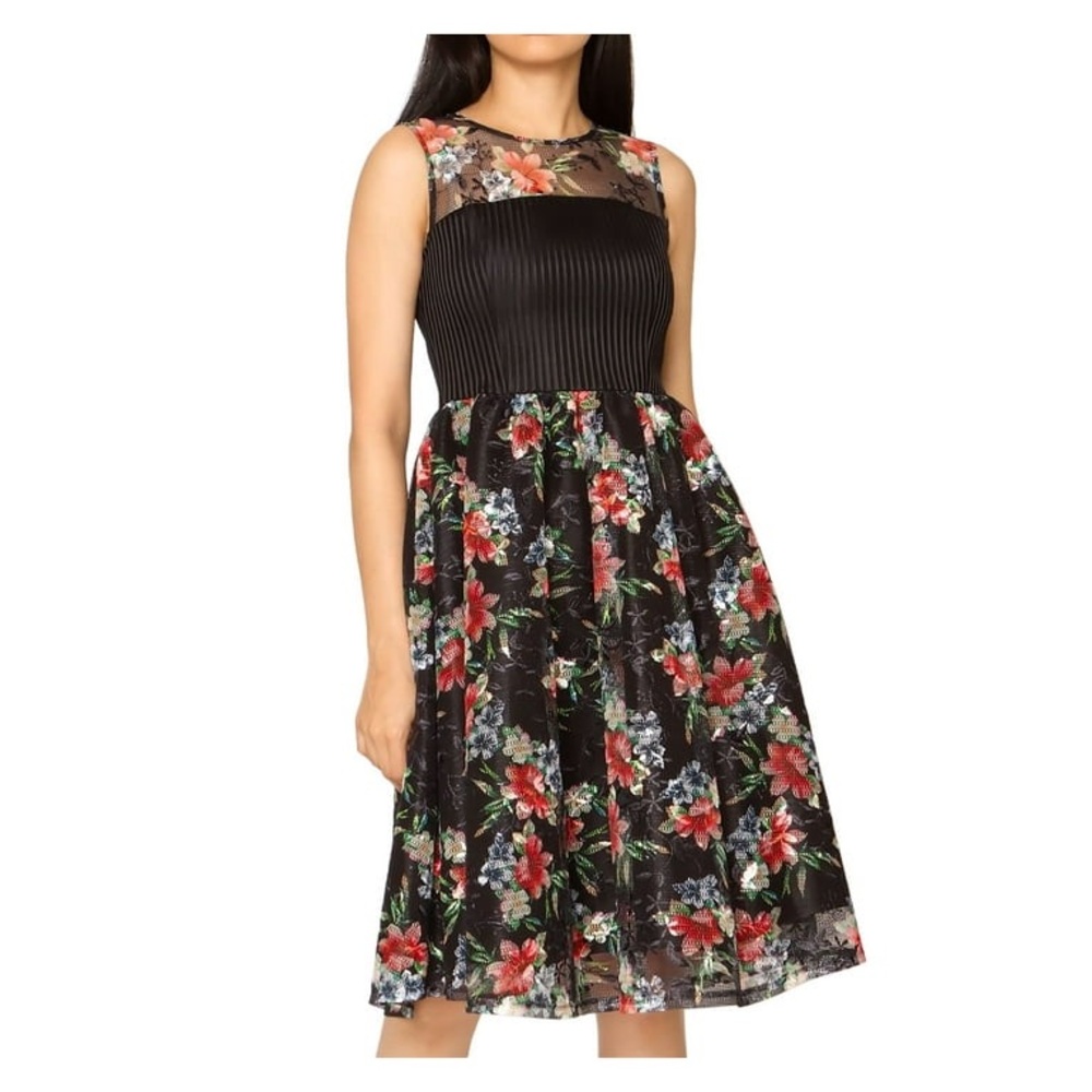 NWT Gracia Stretch Lace Pleated Floral Sleeveless Crew Neck Flare Dress Large